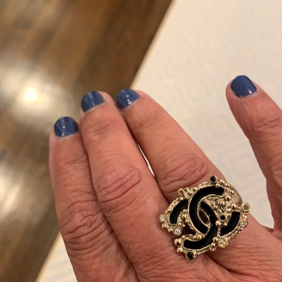 Chanel ring - Picture 3 of 8